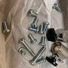 突っ張り式ハンガーラックの画像