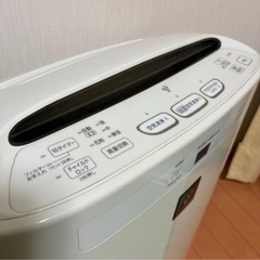 空気清浄機の画像