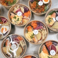 【時給1,400円】7:00〜14:00｜ケータリングの仕込み・お弁当スタッフ募集｜富谷商店の画像