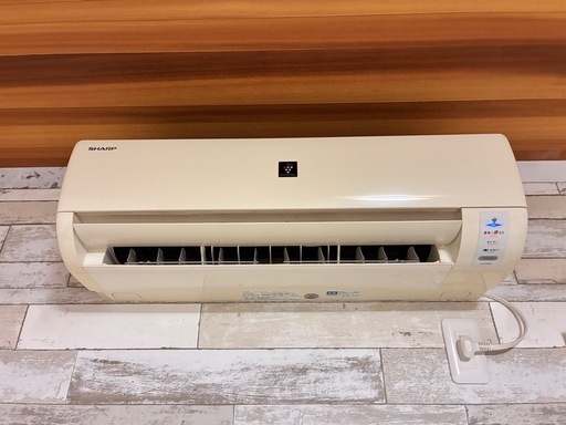 シャープ　　エアコン　AY-C56DX-W