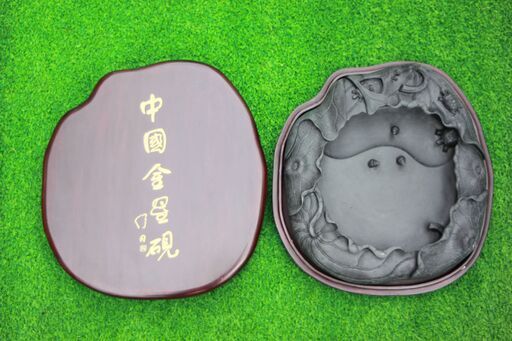中国硯　箱入り　未使用品