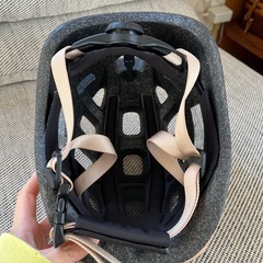 定価4780円！！軽い ヘルメット キッズ自転車用 46~50cm ラテベージュの画像