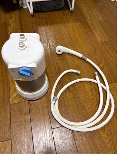 お風呂用高性能シャワー浄水器　塩素除去　　定価5万越