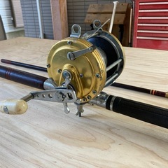竿とリールの画像