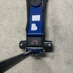  フロアジャッキ 3t ローダウン 低床 スチール製 油圧式ガレージジャッキ ポンプ採用 3トン 高耐久 油圧式ジャッキ 整備 3000kgの画像