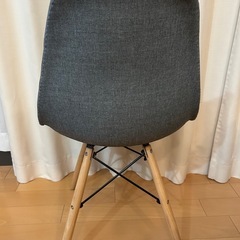 シェルチェア リプロダクト イームズ風グレー 椅子の画像