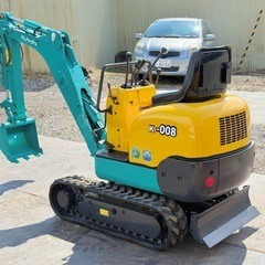 クボタ　ミニユンボ　K-008 　油圧ショベル　可変脚　ブレーカー配管口付き　　2WAYマルチ 　0.8tクラス　全国陸送可能  の画像