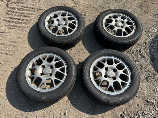 ホンダ車純正のアルミホイール