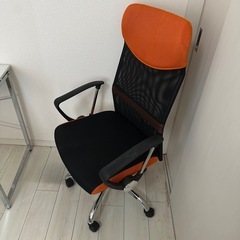 デスクチェアの画像