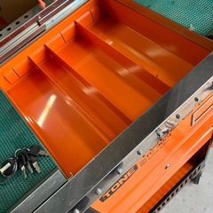 TONE ツールキャビネット　TC3001  1年間使用
の画像