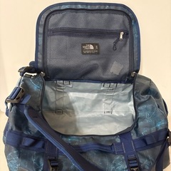THE NORTH FACE BCダッフル 30L 防水 廃盤 希少カラーの画像
