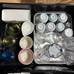 食器色々とトレー各種まとめての画像