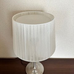 ニトリ フロアランプ　の画像