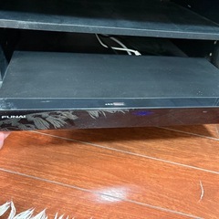 テレビ(Panasonic)＆録画機(FUNAI )＆テレビ台の画像