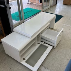 坂2603-1039 伸縮式 テレビボード モダン 光沢のあるホワイト キズ汚れ有りの画像