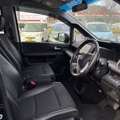 ステップワゴンスパーダ両側電動の画像