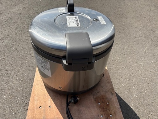 ☆②中古品 パナソニック IHジャー炊飯器 SR-PGC54A 2023年 3相200V 3升 ダイヤモンド釜 動作問題なし 厨房☆