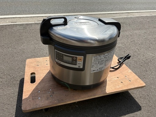 ☆②中古品 パナソニック IHジャー炊飯器 SR-PGC54A 2023年 3相200V 3升 ダイヤモンド釜 動作問題なし 厨房☆