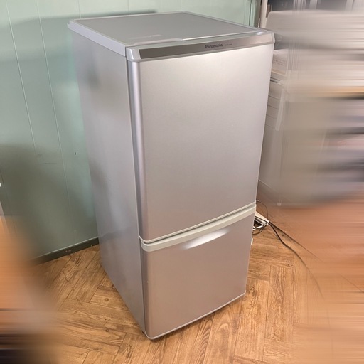 【シンプルデザイン】Panasonicパナソニック　 NR-B148W-S 冷蔵庫 138L