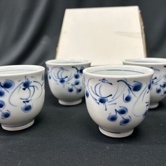 11405😸 砥部焼　湯呑み ４個セットの画像