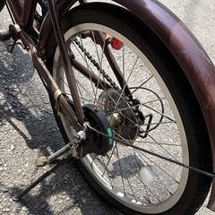 折り畳み自転車の画像