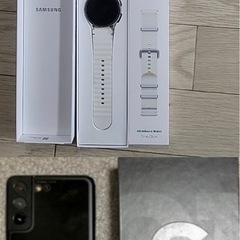 【超美品 セット販売 】SIMフリー 国内版 GALAXY S21 PLUS 5G ＋WATCH7 40MM  の画像