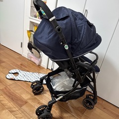 Combiベビーカーの画像