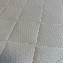 【取りに来ていただける方、お譲りします】ベッドマットの画像