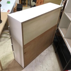 ホワイトチェストの画像