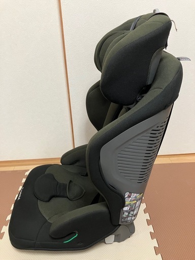 combi チャイルドシート 
ジョイントリップ アドバンス