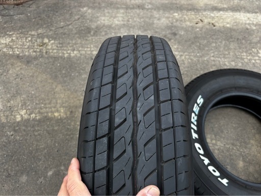 【購入者決定！】TOYO H20 ホワイトレター　195/80R15LT 4本セット