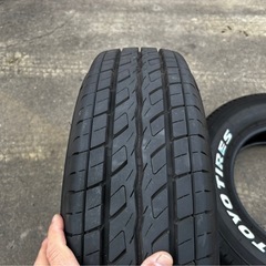 TOYO H20 ホワイトレター　195/80R15LT 4本セットの画像