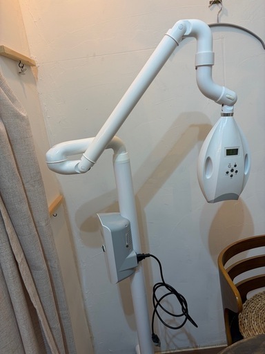 歯のホワイトニング機器（美品）(値段交渉可） ♪