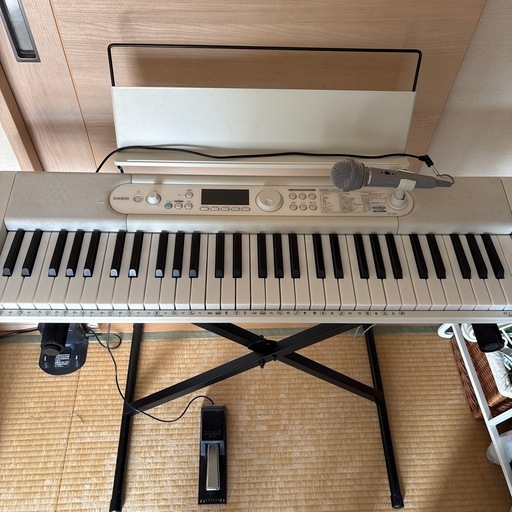 カシオLK-520 Casiotone 光ナビゲーションキーボード