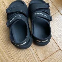 ニューバランス　16センチの画像