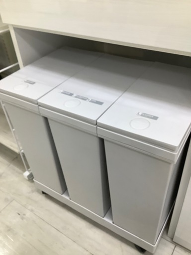 取りに来れる方限定！ニトリのレンジボードです！