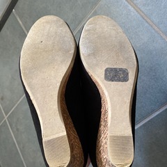 アルテミスダイアナ オープントゥパンプス ウェッジソール 24.5cmの画像