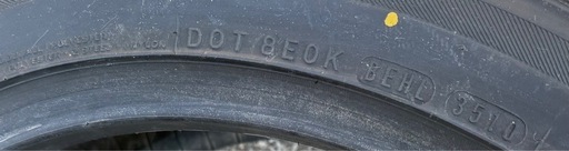タイヤ2本　215/45R17  87H 