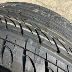 タイヤ　215/45R17  87H の画像