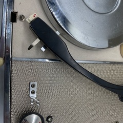 【トレファク足立扇店】ﾚｺｰﾄﾞﾌﾟﾚｰﾔｰ Victor PE-5000 真空管式 音は出ます 回転ﾑﾗ有 ｼﾞｬﾝｸの画像