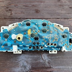 ロードスター用社外メーターの画像