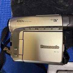 ビデカメラ📹NV-C2の画像
