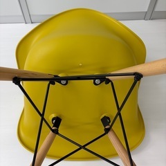 美品、おしゃれな椅子、ダイニングチェアの画像