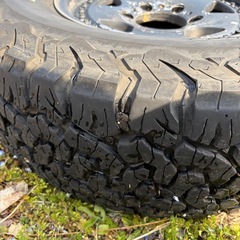 デリカ　PCD139.7 6穴ホイール　30x9.50R15LT BFグッドリッチの画像