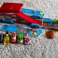 パウパトロール パウパトローラー&7台セットの画像