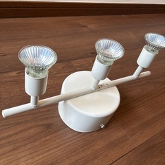 IKEA照明電子の画像