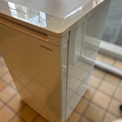 3/24IRIS OHYAMA アイリスオーヤマ IUSD-6A-W ノンフロン冷凍庫 60L 1ドア の画像