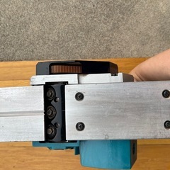 マキタ　電動カンナ　替え刃式の画像