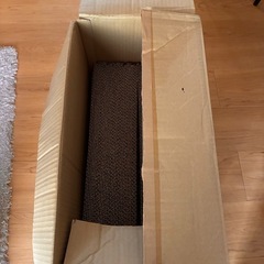 ダンボール製ネコのつめとぎの画像