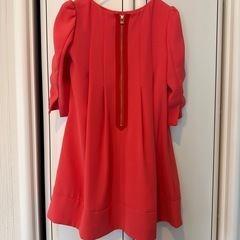 美品　サーモンピンク　　ショート丈ワンピースの画像